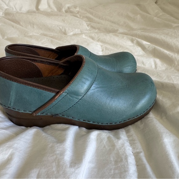 Women's Leather Clogs in Teal and Brown - Picture 1 of 4